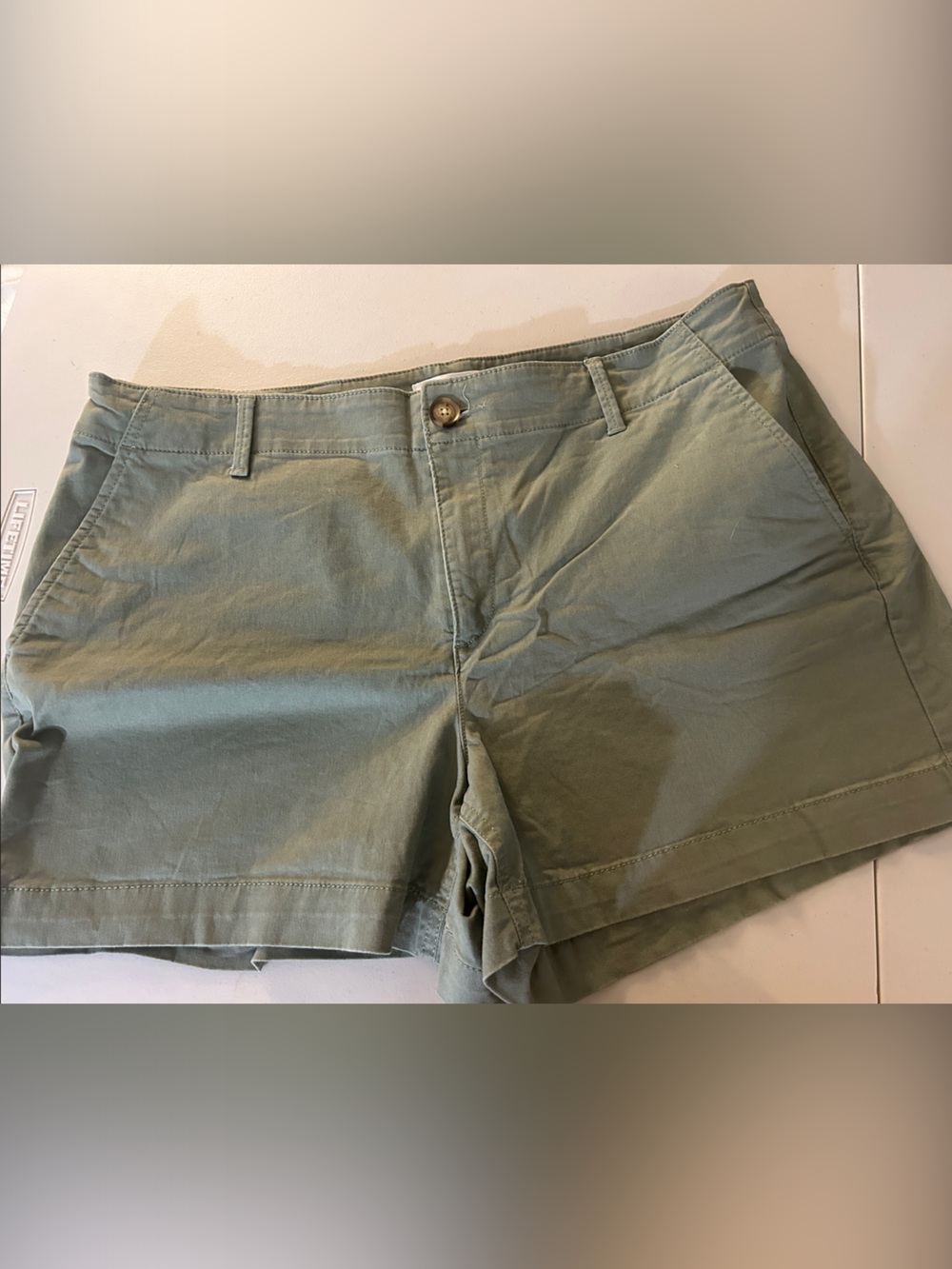 LOFT Women's Flat Front Olive Green Cotton Shorts